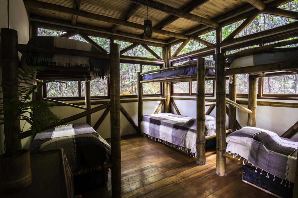 Universo Pol Bamboo Hostel Морро-де-Сан-Паулу Экстерьер фото