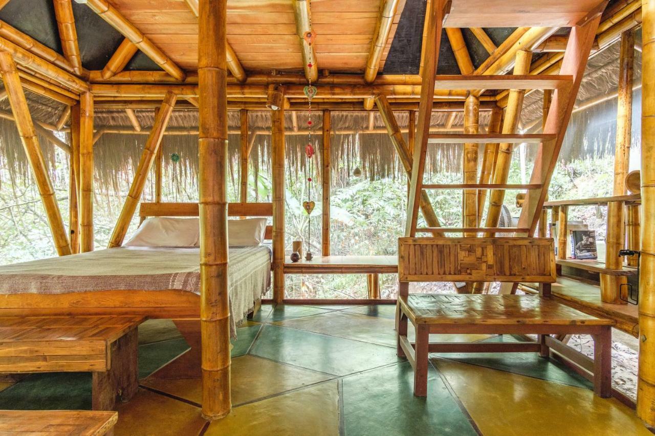 Universo Pol Bamboo Hostel Морро-де-Сан-Паулу Экстерьер фото